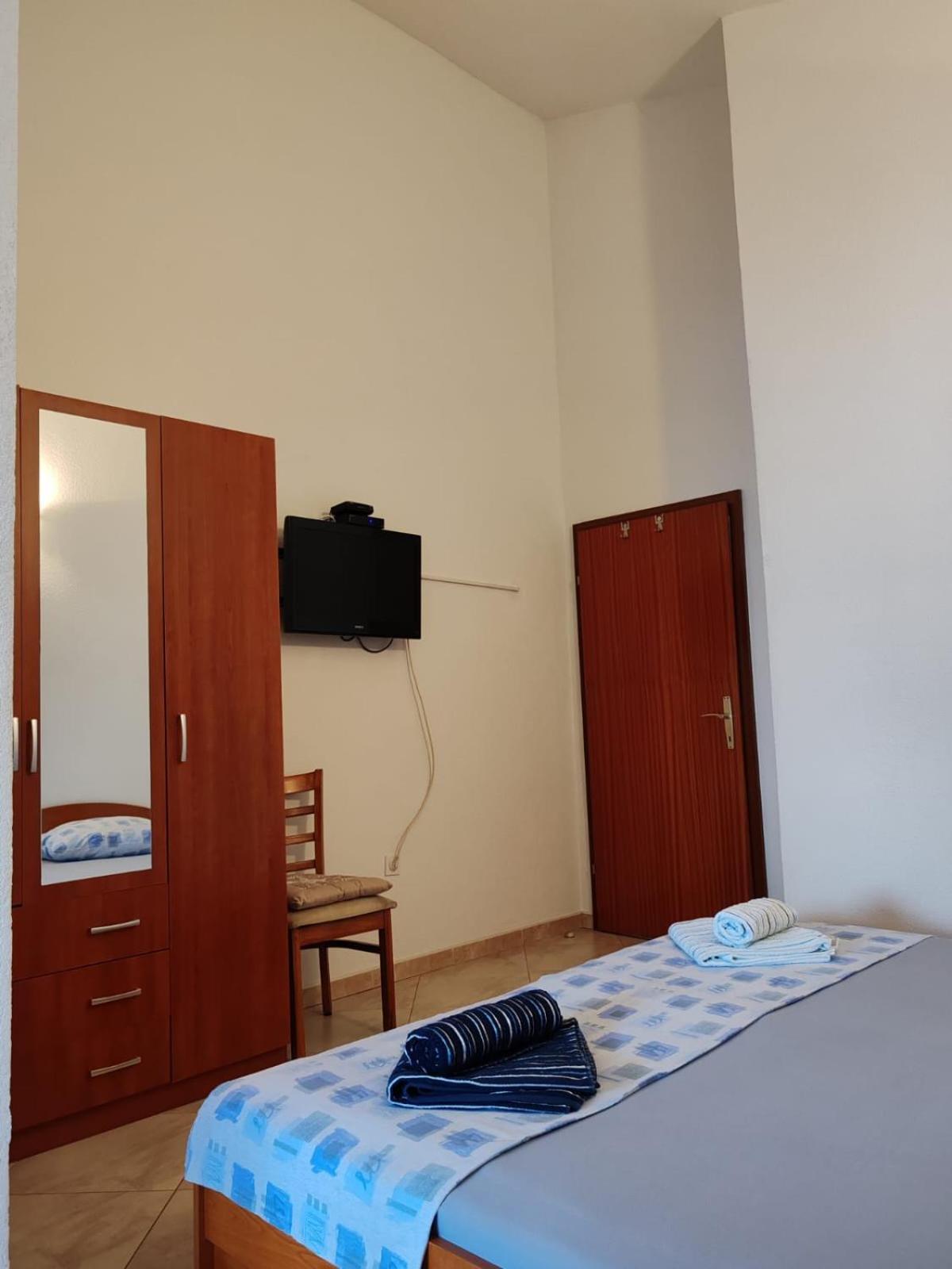 Apartments Markotic كليك المظهر الخارجي الصورة